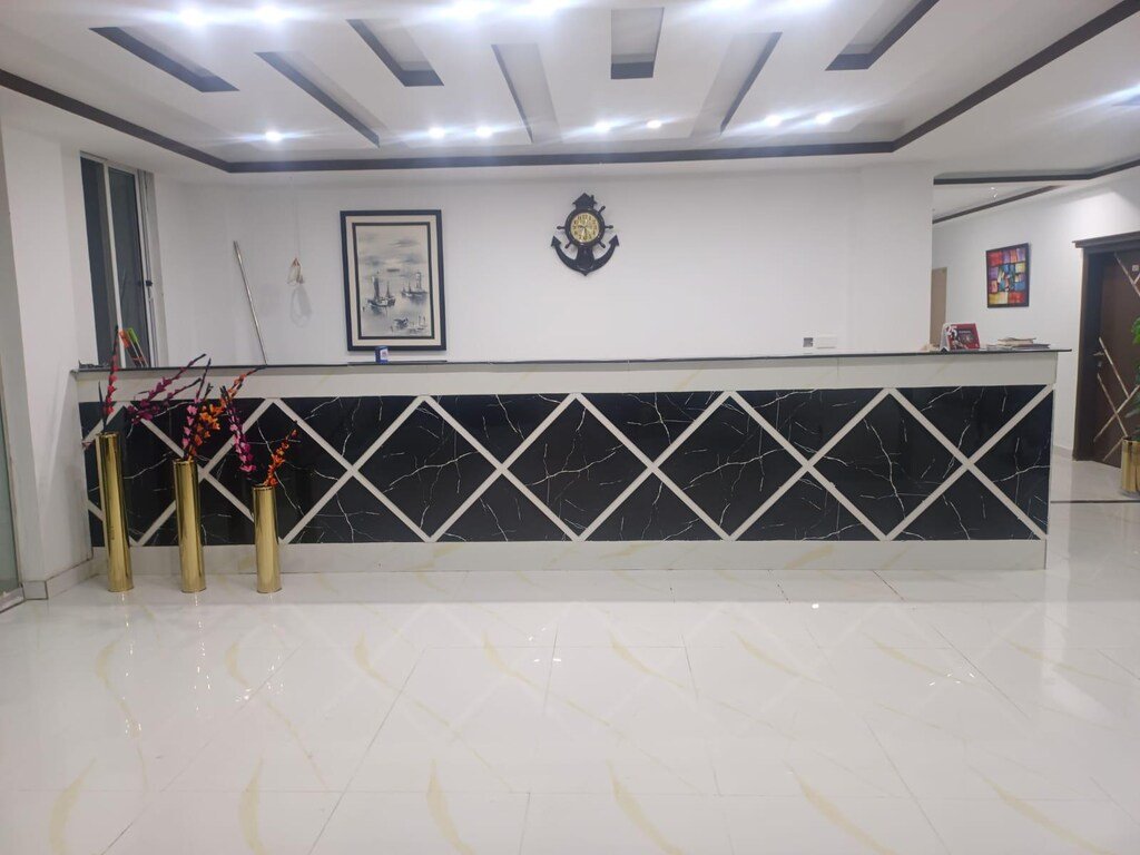 King's Inn Hotel Naran Reception Area